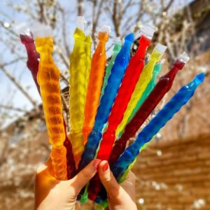 نوشمک 100 گرمی کارتن 60 عددی در انواع طعم